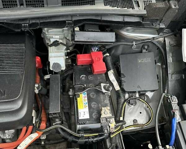 Сірий Ніссан Ліф, об'ємом двигуна 0 л та пробігом 120 тис. км за 12500 $, фото 16 на Automoto.ua