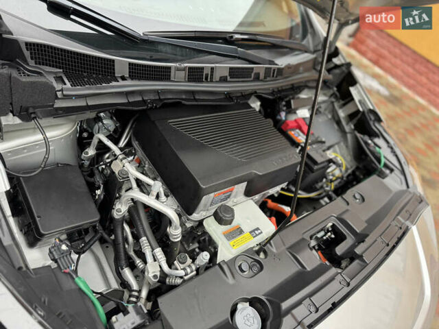 Сірий Ніссан Ліф, об'ємом двигуна 0 л та пробігом 80 тис. км за 15699 $, фото 42 на Automoto.ua