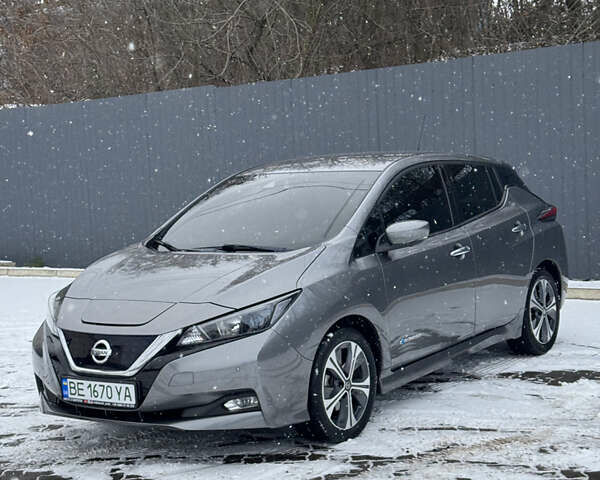 Сірий Ніссан Ліф, об'ємом двигуна 0 л та пробігом 78 тис. км за 14300 $, фото 11 на Automoto.ua