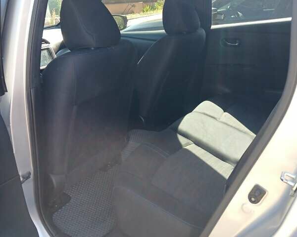 Сірий Ніссан Ліф, об'ємом двигуна 0 л та пробігом 99 тис. км за 12700 $, фото 16 на Automoto.ua