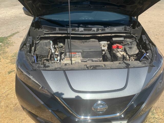 Серый Ниссан Лиф, объемом двигателя 0 л и пробегом 44 тыс. км за 20000 $, фото 7 на Automoto.ua