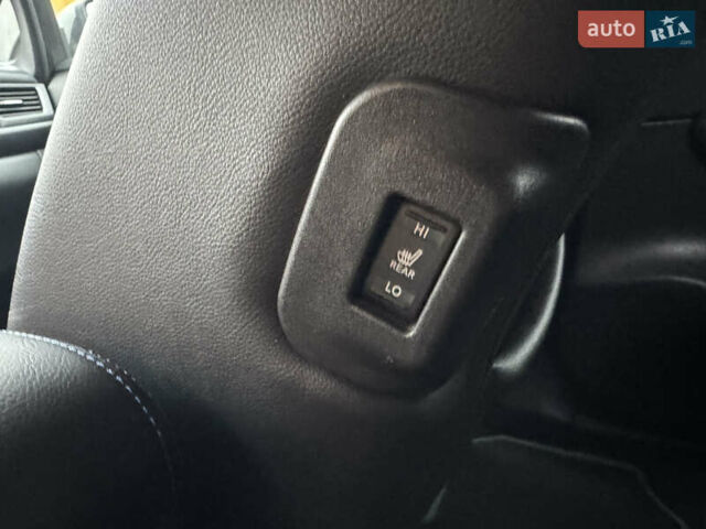 Серый Ниссан Лиф, объемом двигателя 0 л и пробегом 80 тыс. км за 15699 $, фото 16 на Automoto.ua