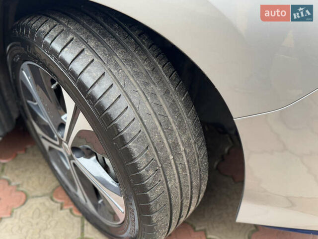 Серый Ниссан Лиф, объемом двигателя 0 л и пробегом 80 тыс. км за 16000 $, фото 62 на Automoto.ua