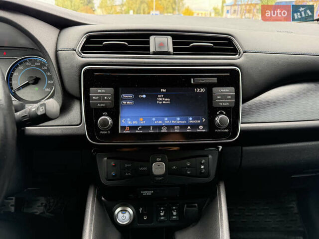 Сірий Ніссан Ліф, об'ємом двигуна 0 л та пробігом 148 тис. км за 13333 $, фото 16 на Automoto.ua