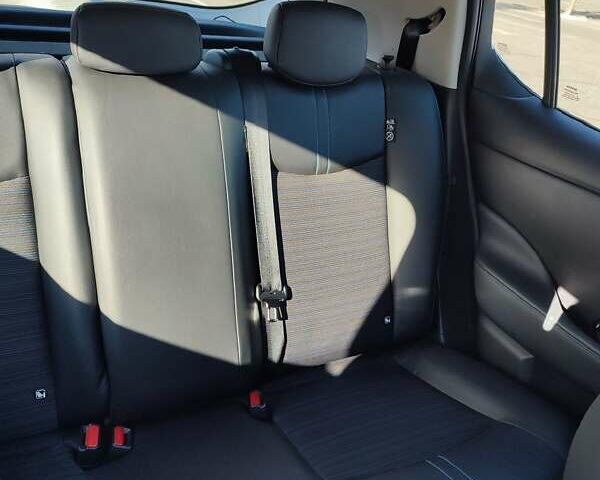 Сірий Ніссан Ліф, об'ємом двигуна 0 л та пробігом 62 тис. км за 14000 $, фото 13 на Automoto.ua