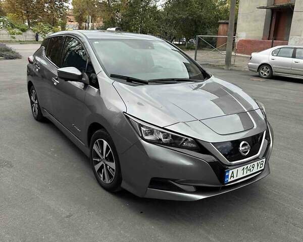 Сірий Ніссан Ліф, об'ємом двигуна 0 л та пробігом 120 тис. км за 12500 $, фото 39 на Automoto.ua