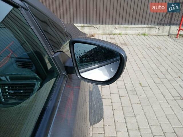 Серый Ниссан Лиф, объемом двигателя 0 л и пробегом 75 тыс. км за 14500 $, фото 7 на Automoto.ua