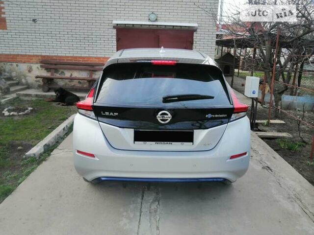 Сірий Ніссан Ліф, об'ємом двигуна 0 л та пробігом 30 тис. км за 19200 $, фото 7 на Automoto.ua