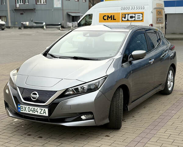 Сірий Ніссан Ліф, об'ємом двигуна 0 л та пробігом 39 тис. км за 13200 $, фото 22 на Automoto.ua