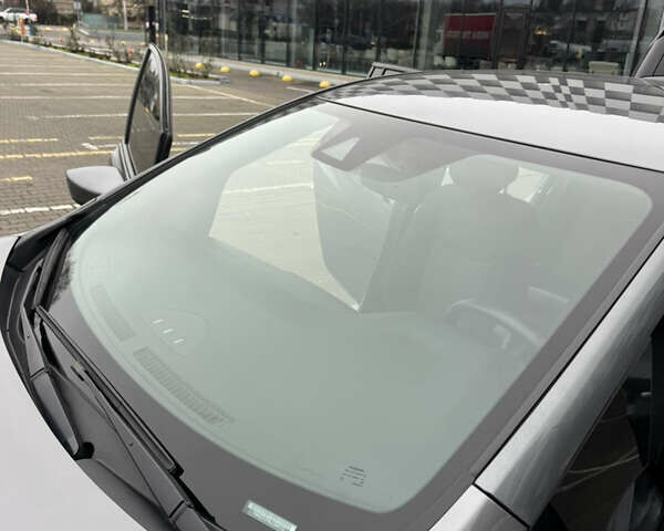 Серый Ниссан Лиф, объемом двигателя 0 л и пробегом 125 тыс. км за 9900 $, фото 44 на Automoto.ua