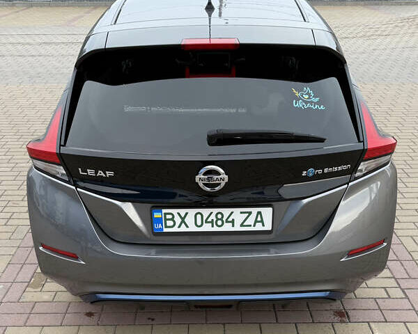 Сірий Ніссан Ліф, об'ємом двигуна 0 л та пробігом 39 тис. км за 13200 $, фото 5 на Automoto.ua