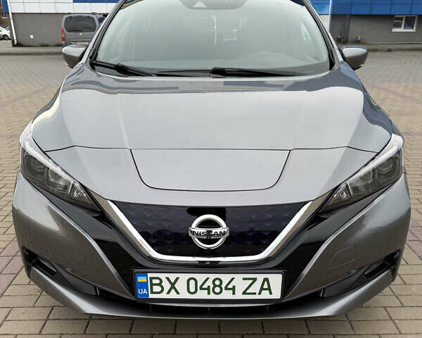 Сірий Ніссан Ліф, об'ємом двигуна 0 л та пробігом 39 тис. км за 13200 $, фото 4 на Automoto.ua