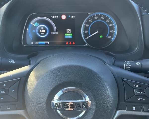 Сірий Ніссан Ліф, об'ємом двигуна 0 л та пробігом 60 тис. км за 14500 $, фото 22 на Automoto.ua