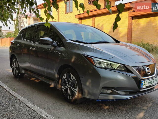 Сірий Ніссан Ліф, об'ємом двигуна 0 л та пробігом 32 тис. км за 18188 $, фото 4 на Automoto.ua