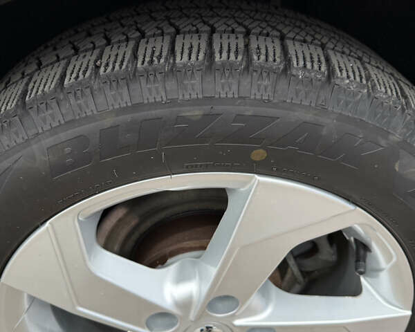 Сірий Ніссан Ліф, об'ємом двигуна 0 л та пробігом 39 тис. км за 13200 $, фото 6 на Automoto.ua