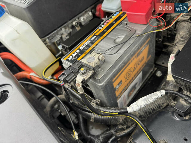 Серый Ниссан Лиф, объемом двигателя 0 л и пробегом 125 тыс. км за 9900 $, фото 40 на Automoto.ua