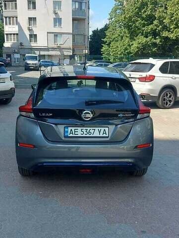 Сірий Ніссан Ліф, об'ємом двигуна 0 л та пробігом 72 тис. км за 14802 $, фото 2 на Automoto.ua