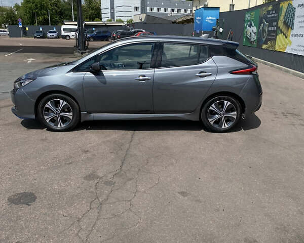 Сірий Ніссан Ліф, об'ємом двигуна 0 л та пробігом 105 тис. км за 14000 $, фото 7 на Automoto.ua