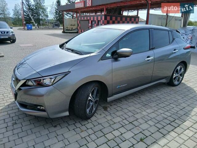 Серый Ниссан Лиф, объемом двигателя 0 л и пробегом 75 тыс. км за 14500 $, фото 21 на Automoto.ua