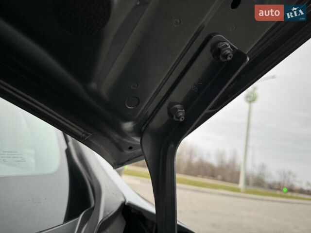 Сірий Ніссан Ліф, об'ємом двигуна 0 л та пробігом 52 тис. км за 18300 $, фото 36 на Automoto.ua