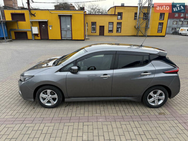 Сірий Ніссан Ліф, об'ємом двигуна 0 л та пробігом 39 тис. км за 13200 $, фото 15 на Automoto.ua
