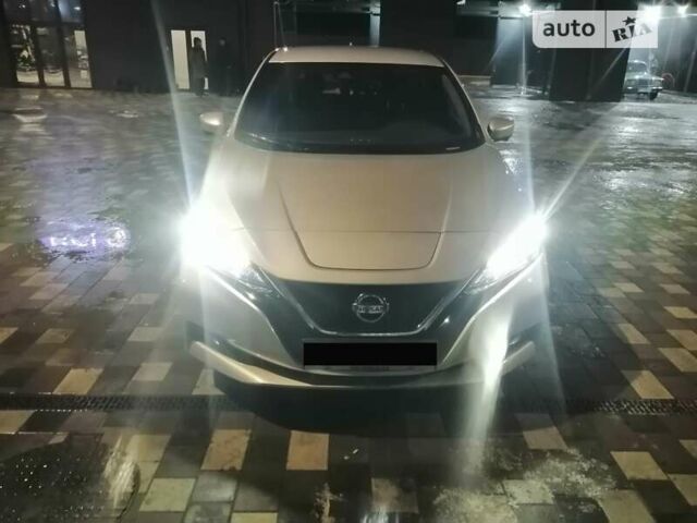 Сірий Ніссан Ліф, об'ємом двигуна 0 л та пробігом 30 тис. км за 19200 $, фото 12 на Automoto.ua