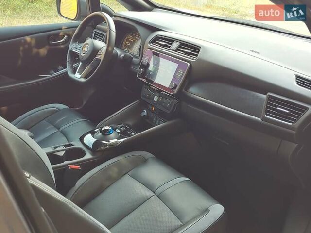 Сірий Ніссан Ліф, об'ємом двигуна 0 л та пробігом 32 тис. км за 18188 $, фото 9 на Automoto.ua