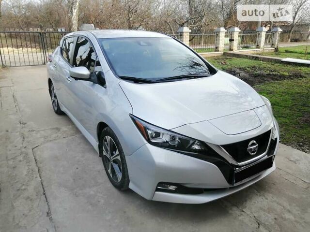 Сірий Ніссан Ліф, об'ємом двигуна 0 л та пробігом 30 тис. км за 19200 $, фото 2 на Automoto.ua