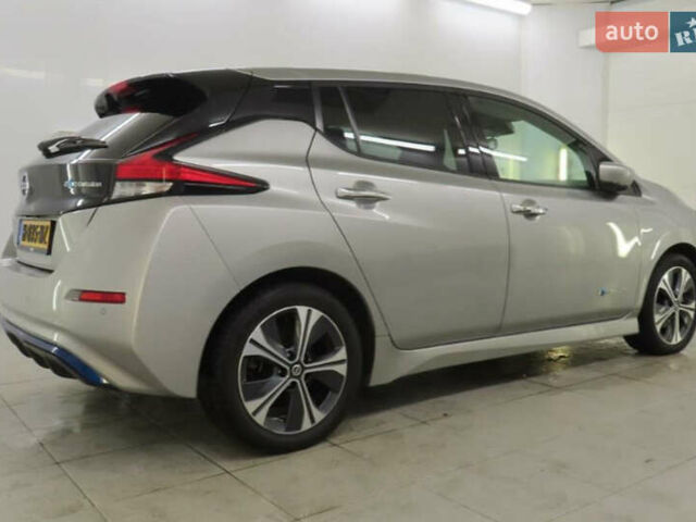 Серый Ниссан Лиф, объемом двигателя 0 л и пробегом 73 тыс. км за 13653 $, фото 1 на Automoto.ua