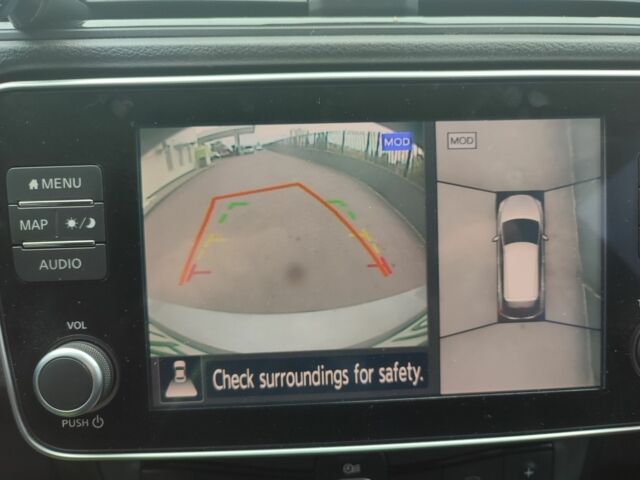 Серый Ниссан Лиф, объемом двигателя 0 л и пробегом 52 тыс. км за 13000 $, фото 8 на Automoto.ua