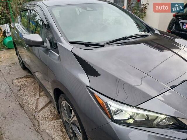 Серый Ниссан Лиф, объемом двигателя 0 л и пробегом 76 тыс. км за 16300 $, фото 2 на Automoto.ua