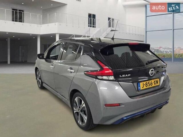 Сірий Ніссан Ліф, об'ємом двигуна 0 л та пробігом 52 тис. км за 14778 $, фото 3 на Automoto.ua