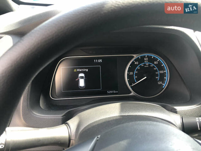 Сірий Ніссан Ліф, об'ємом двигуна 0 л та пробігом 83 тис. км за 15100 $, фото 13 на Automoto.ua