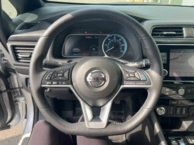 Сірий Ніссан Ліф, об'ємом двигуна 0 л та пробігом 36 тис. км за 6100 $, фото 5 на Automoto.ua