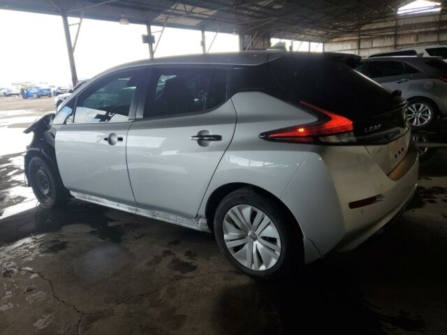 Серый Ниссан Лиф, объемом двигателя 0 л и пробегом 62 тыс. км за 8500 $, фото 3 на Automoto.ua