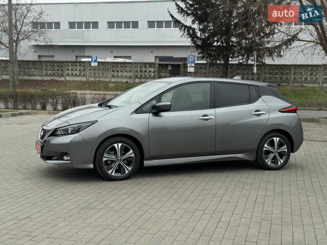 Сірий Ніссан Ліф, об'ємом двигуна 0 л та пробігом 57 тис. км за 14800 $, фото 41 на Automoto.ua