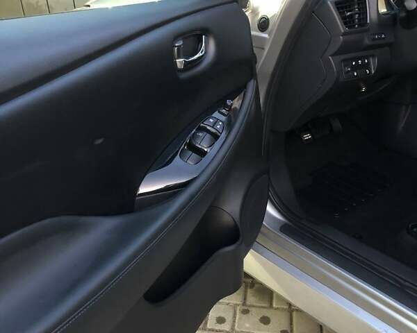 Сірий Ніссан Ліф, об'ємом двигуна 0 л та пробігом 126 тис. км за 16500 $, фото 12 на Automoto.ua