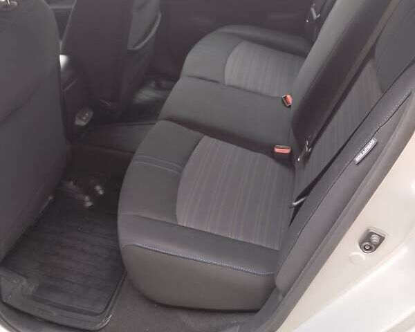 Сірий Ніссан Ліф, об'ємом двигуна 0 л та пробігом 38 тис. км за 15499 $, фото 6 на Automoto.ua