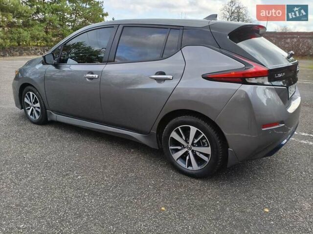 Серый Ниссан Лиф, объемом двигателя 0 л и пробегом 30 тыс. км за 12700 $, фото 15 на Automoto.ua