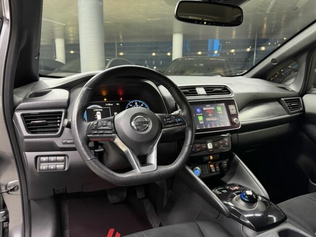 Серый Ниссан Лиф, объемом двигателя 0 л и пробегом 56 тыс. км за 13500 $, фото 17 на Automoto.ua