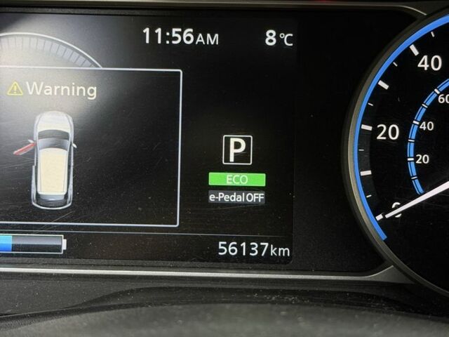 Серый Ниссан Лиф, объемом двигателя 0 л и пробегом 56 тыс. км за 13500 $, фото 21 на Automoto.ua