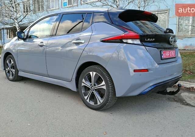 Сірий Ніссан Ліф, об'ємом двигуна 0 л та пробігом 102 тис. км за 15700 $, фото 6 на Automoto.ua