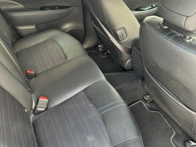 Серый Ниссан Лиф, объемом двигателя 0 л и пробегом 58 тыс. км за 7100 $, фото 6 на Automoto.ua