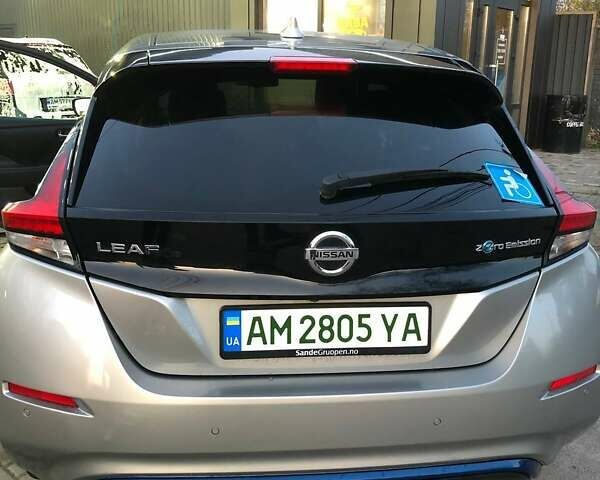 Сірий Ніссан Ліф, об'ємом двигуна 0 л та пробігом 126 тис. км за 16500 $, фото 5 на Automoto.ua