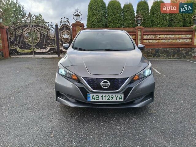 Серый Ниссан Лиф, объемом двигателя 0 л и пробегом 30 тыс. км за 12700 $, фото 1 на Automoto.ua