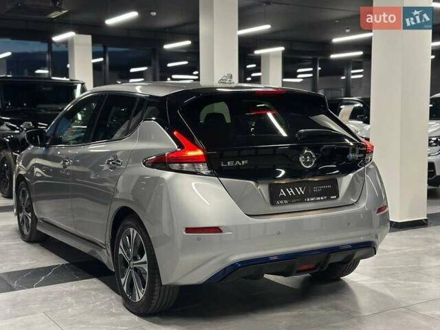 Серый Ниссан Лиф, объемом двигателя 0 л и пробегом 75 тыс. км за 13900 $, фото 34 на Automoto.ua