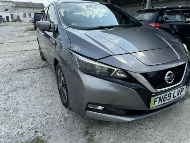 Серый Ниссан Лиф, объемом двигателя 0 л и пробегом 58 тыс. км за 7100 $, фото 8 на Automoto.ua