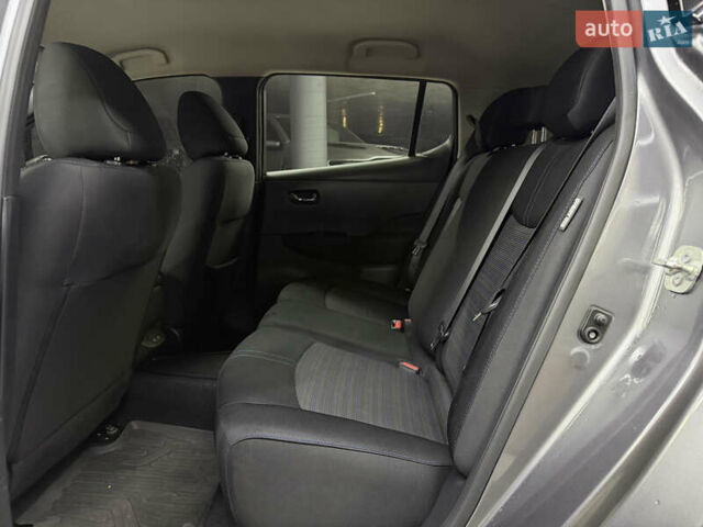 Сірий Ніссан Ліф, об'ємом двигуна 0 л та пробігом 56 тис. км за 13500 $, фото 21 на Automoto.ua