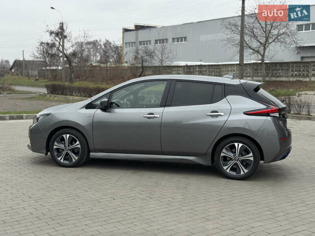 Сірий Ніссан Ліф, об'ємом двигуна 0 л та пробігом 57 тис. км за 14800 $, фото 27 на Automoto.ua