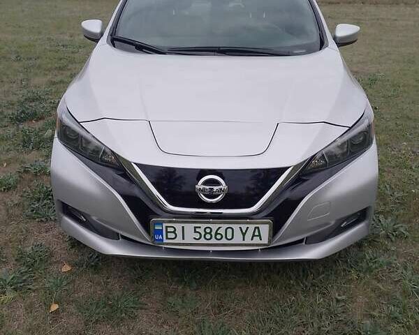 Сірий Ніссан Ліф, об'ємом двигуна 0 л та пробігом 38 тис. км за 15499 $, фото 13 на Automoto.ua